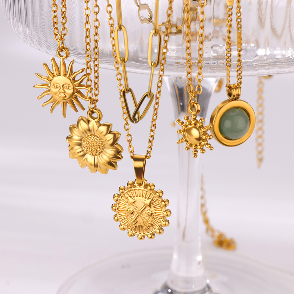 Collana geometrica in acciaio  - Birth Flower Necklace recensione e prezzo